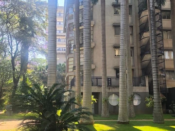 3 Bedroom Flat & Apartment