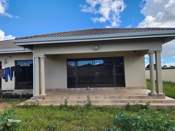 6 Bedroom House