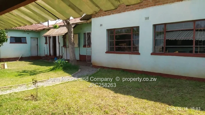 Versatile Property with Main Road Frontage