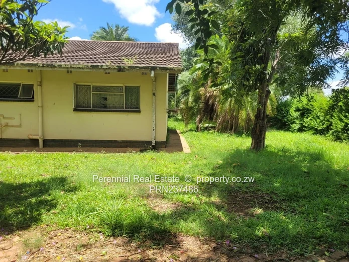 Property for Sale – Mashumavale, Kadoma