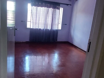 2 Bedroom Flat & Apartment