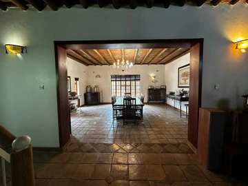 Farm & Agricultural Land