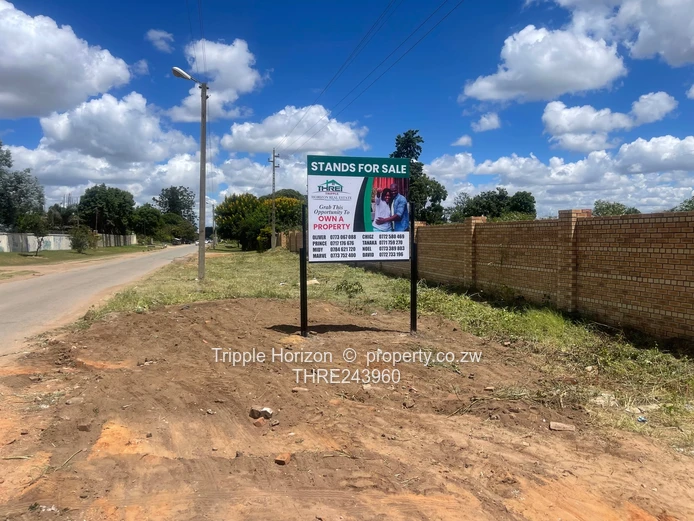 Greendale 530 m² Stand — Main Road Frontage, Municipal Water & Sewer