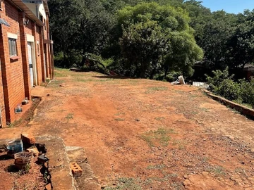 Farm & Agricultural Land