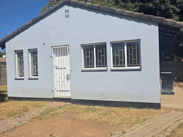 2 Bedroom House