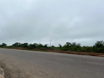 Commercial & Industrial Land