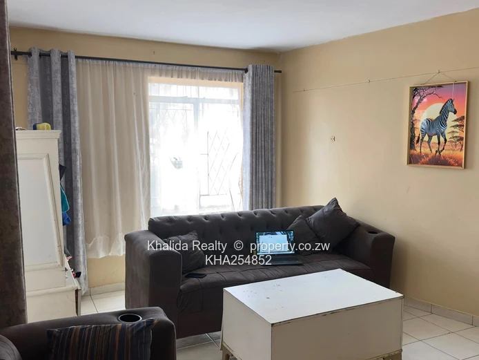 Livingston Avenue Ground floor 1-Bedroom Apartment for Sale - Colleen Court (Sole Mandate)