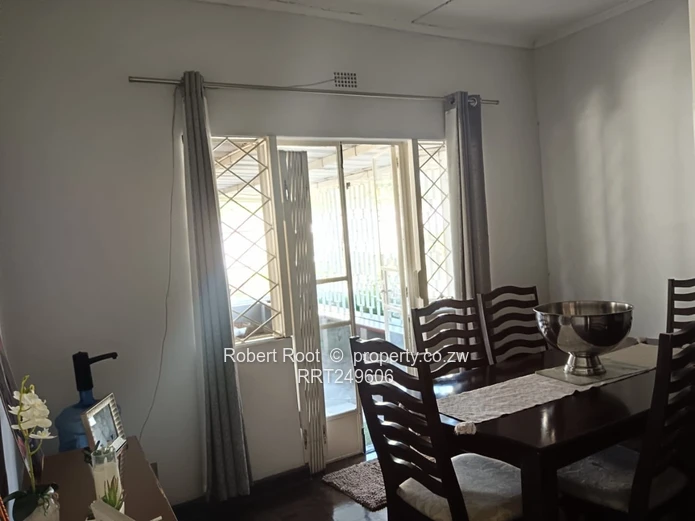 3 Bedroom House For Sale in Marlborough