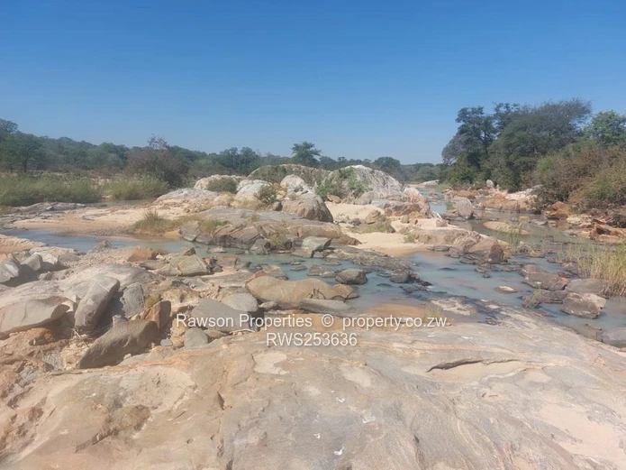 Matobo Farm For Sale