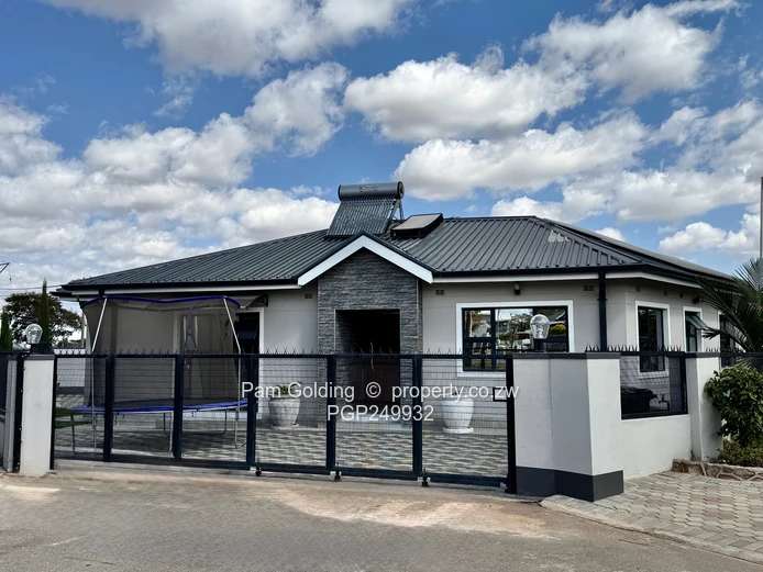 Modern Cluster Home - Arlington Estate 