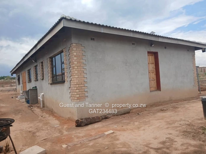Modern 4-Bedroom House in Cherutombo Extension near Marondera