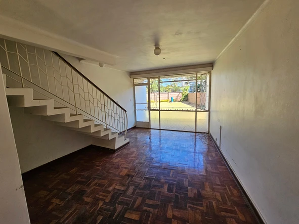 35 Bedroom Flat & Apartment
