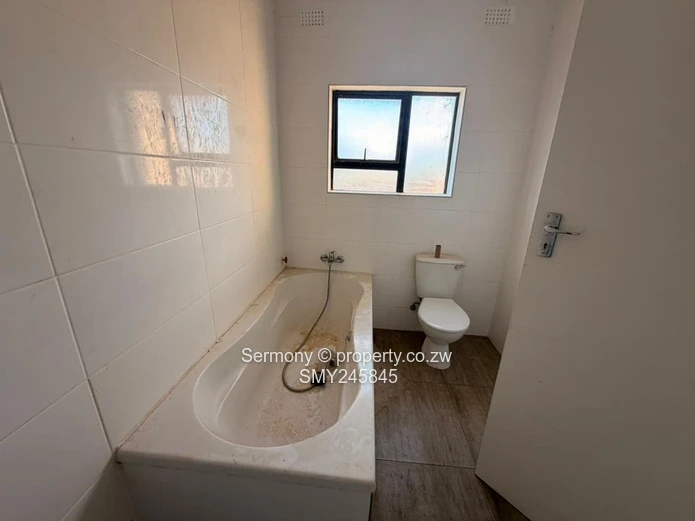 Massive Double Storey Up for Grabs in Gletwin Park