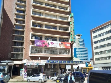 Harare Cbd Commercial Bulding For Sale!!