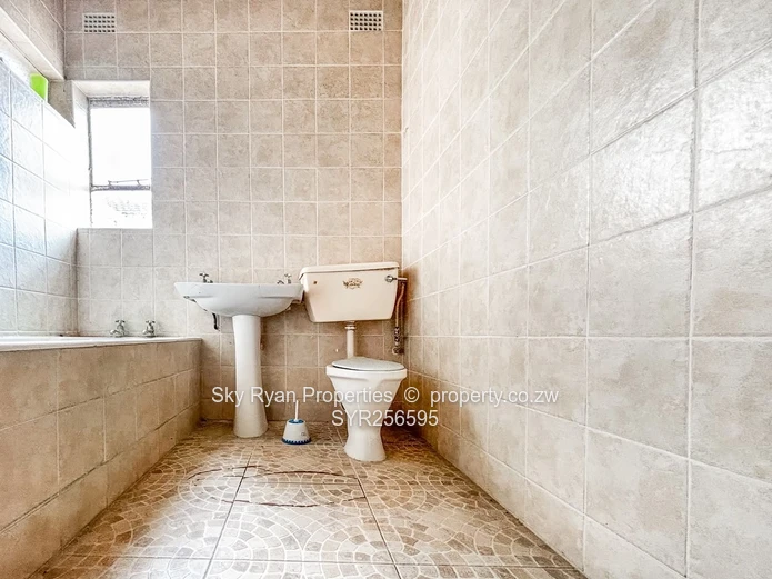 *Mandara - Classic Family Home For Sale 