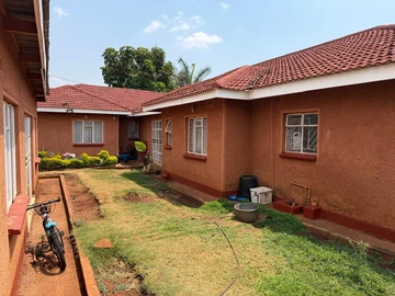 4 Bedroom House