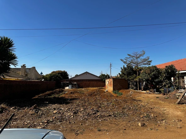 Stands & Residential Land
