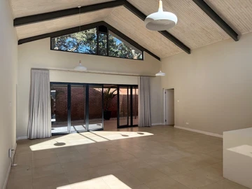 Modern, Move-In Ready Townhouse