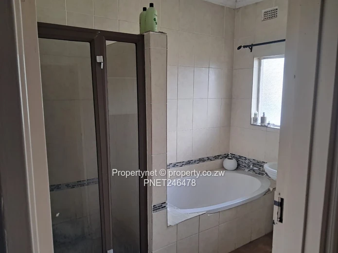 Location!!!Main Road Frontage