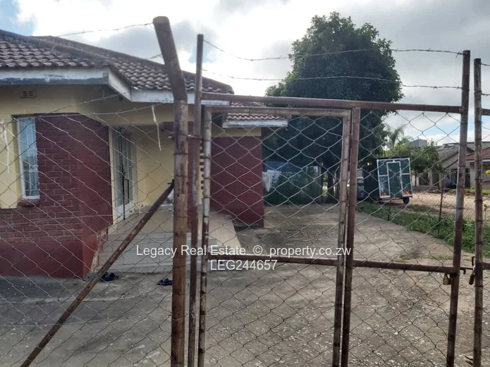 Chikanga 4-Bedroom Home On 320sqm – Great Value