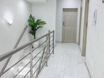 4 Bedroom Garden Flat