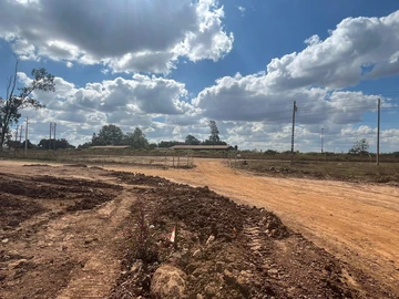 Commercial & Industrial Land