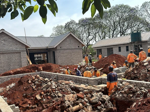 3 Bedroom Flat & Apartment