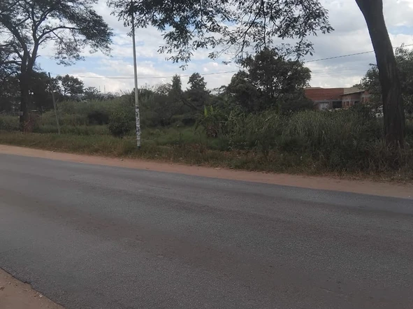 Commercial & Industrial Land