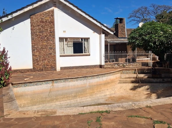 5 Bedroom House