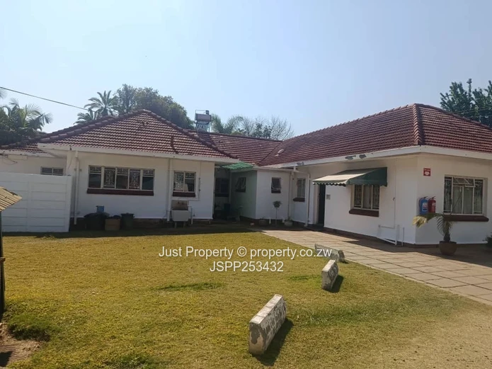 Commercial Property in Milton