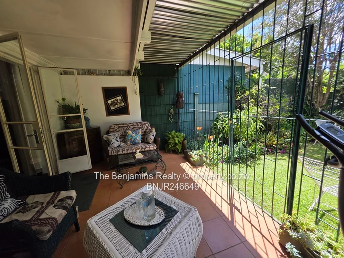 Fully Furnished Garden Flat In Avondale