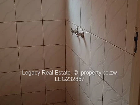 Chitungwiza Unit L Extension – 4-Bedroom House for Sale