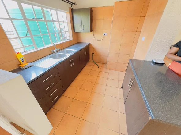 2 Bedroom Garden Flat