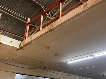 Warehouse & Factory