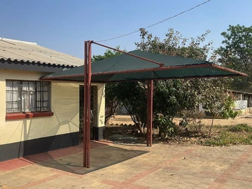 Farm & Agricultural Land