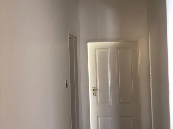 4 Bedroom Flat & Apartment