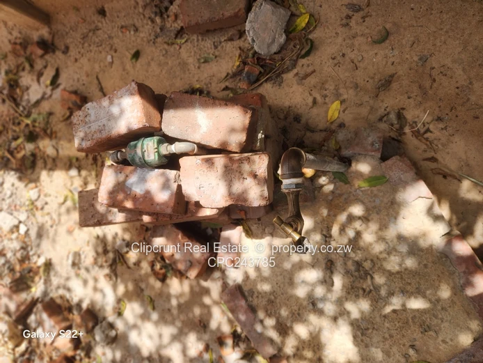 Glenview incomplete house forsale