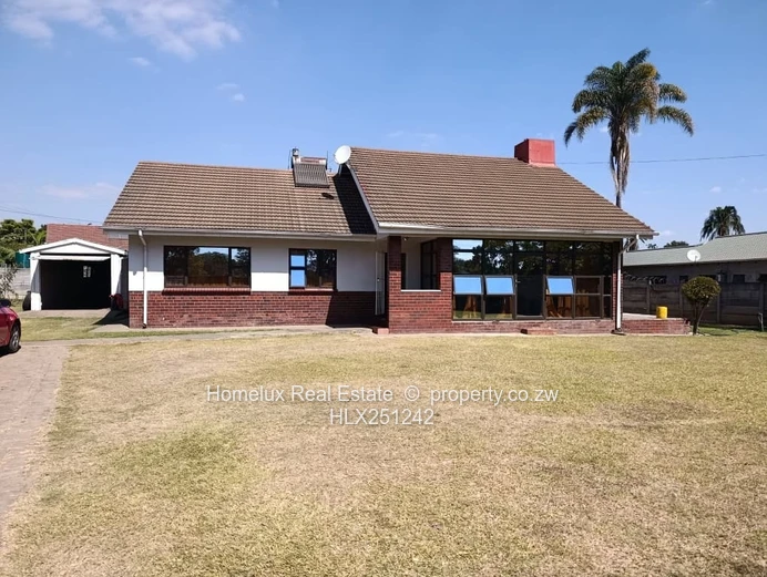 Neat 3 Bed Family Home With Cottage To Let In Hillside  (Sole Mandate)