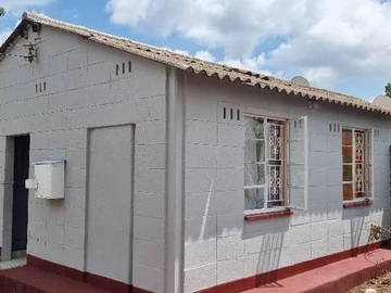 2 Bedroom House