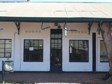 Shop & Retail Property