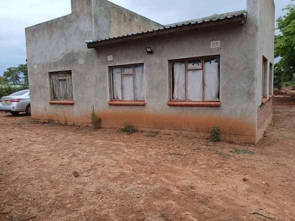 Commercial & Industrial Land