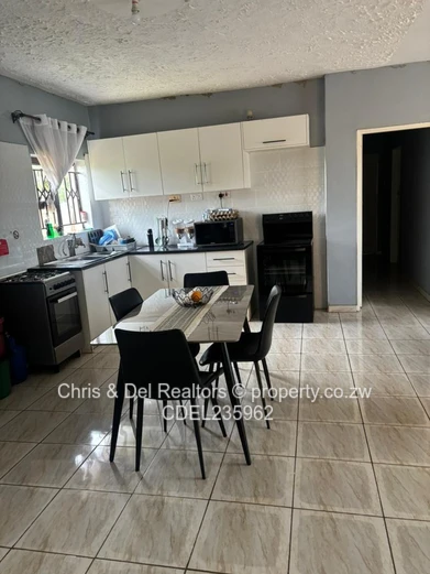 Mhondoro Ngezi Zimplats - house for sale