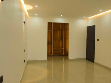 2 Unit Townhouse Complex