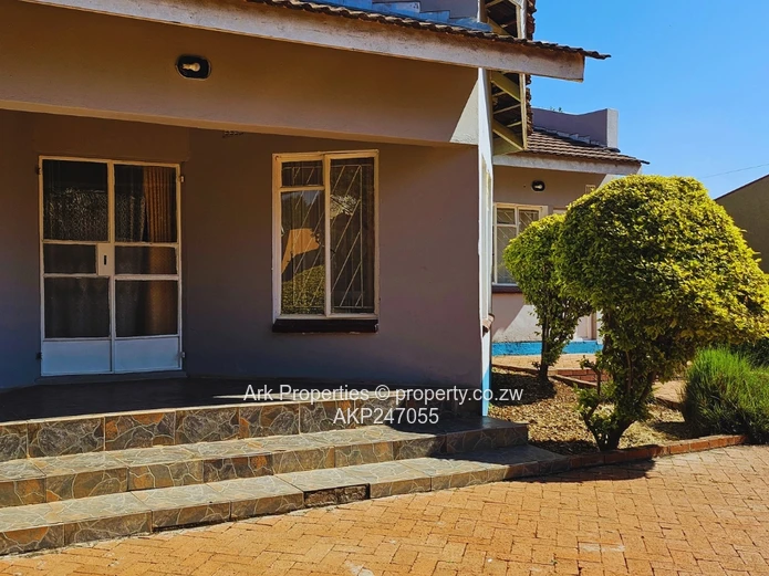 Cluster Home for Sale – Marlborough