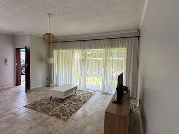 3 Bedroom Garden Flat