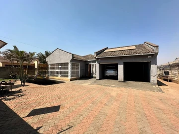 4 Bedroom House