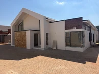 3 Bedroom Townhouse Complex