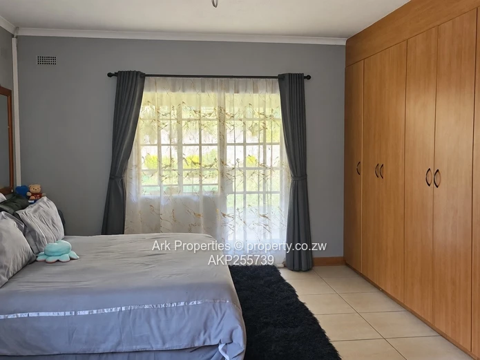 Newlands Garden Flat To Rent