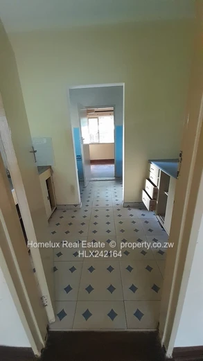 6 bedroom house available for rent in Mt Pleasant