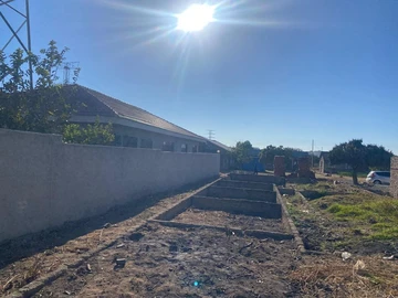Stands & Residential Land